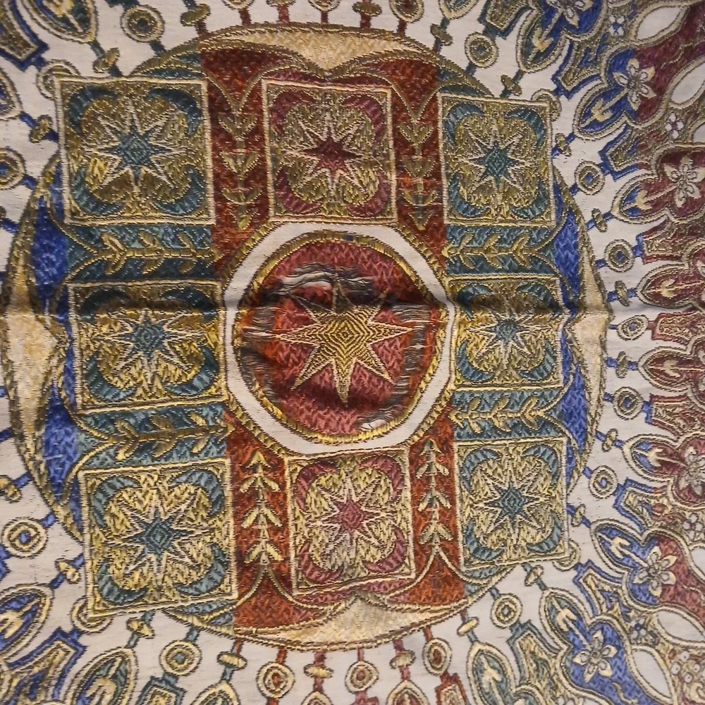 Vtg Spanish Moorish Wall Hanging/Throw/Tablecloth Silk‎ Tapestry  56